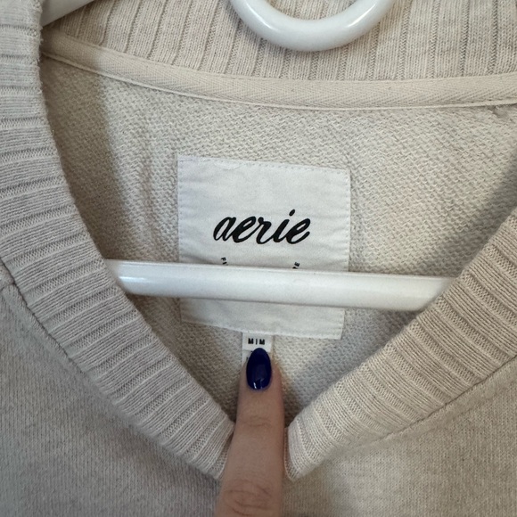 Aerie Women's Cream Crewneck Sweater - Picture 2 of 2